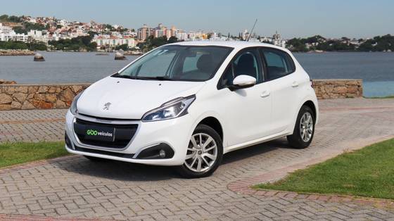 PEUGEOT 208 1.2 ACTIVE 12V FLEX 4P MANUAL